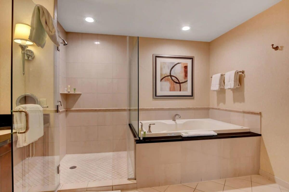 Mgm Signature-21-703 Strip View Jacuzzi Studio Las Vegas Extérieur photo
